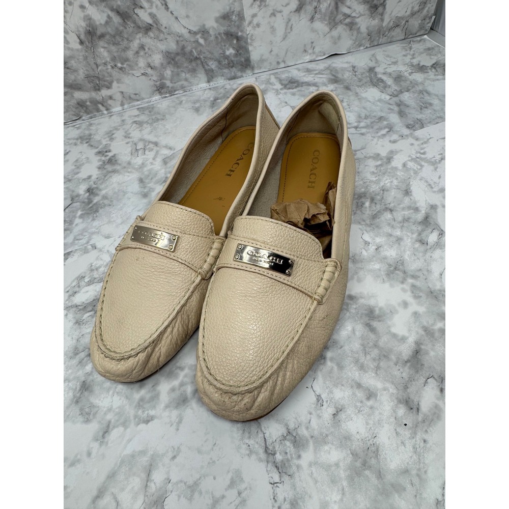 Coach  💛Pebbled Leather Driving Loafers Cream Beige Logo Hardware Flats 11 - Picture 7 of 11